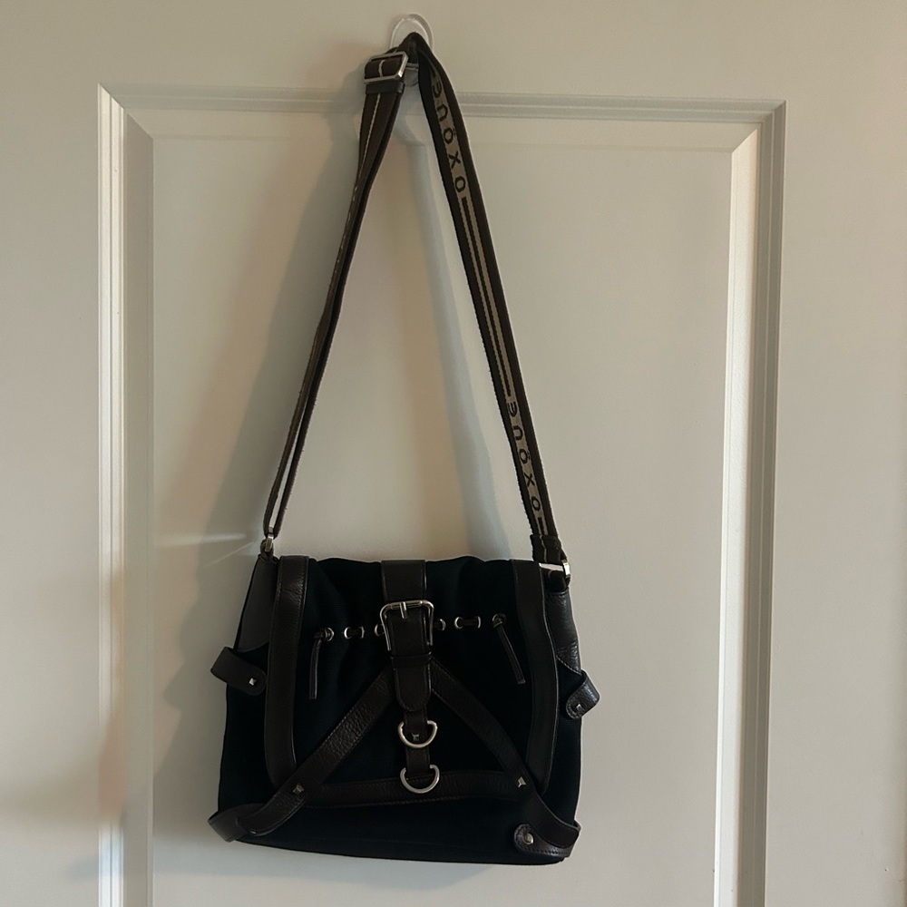 Oxone Paris Crossbody Bag